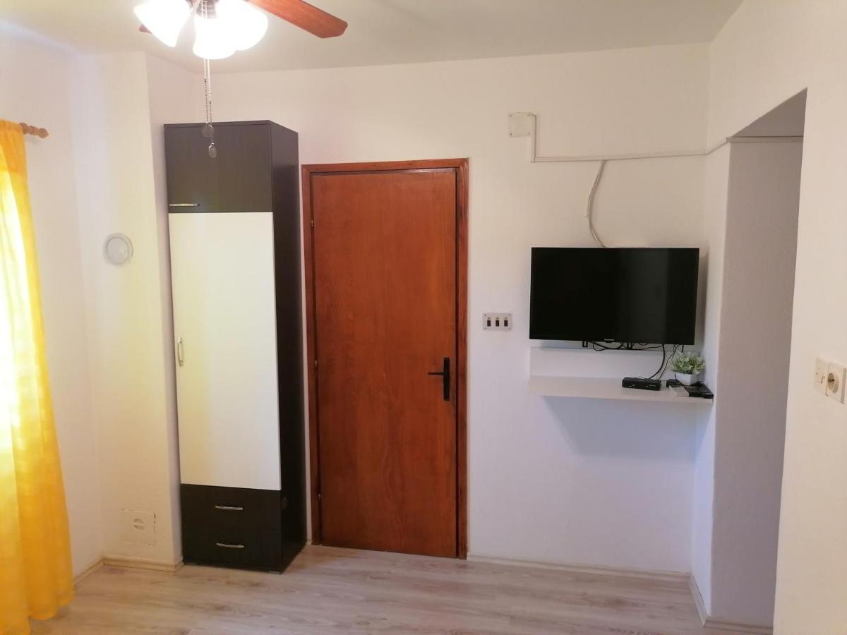 Dinka Apartma *